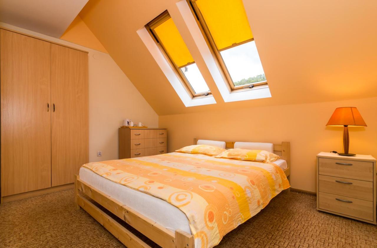 Villa Kaprys Kudowa-Zdrój Esterno foto